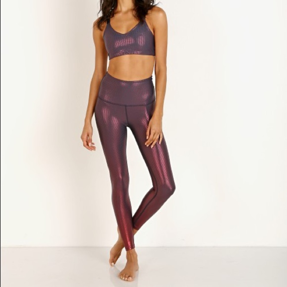 NEW Beyond Yoga Spot on Leggings Burgundy